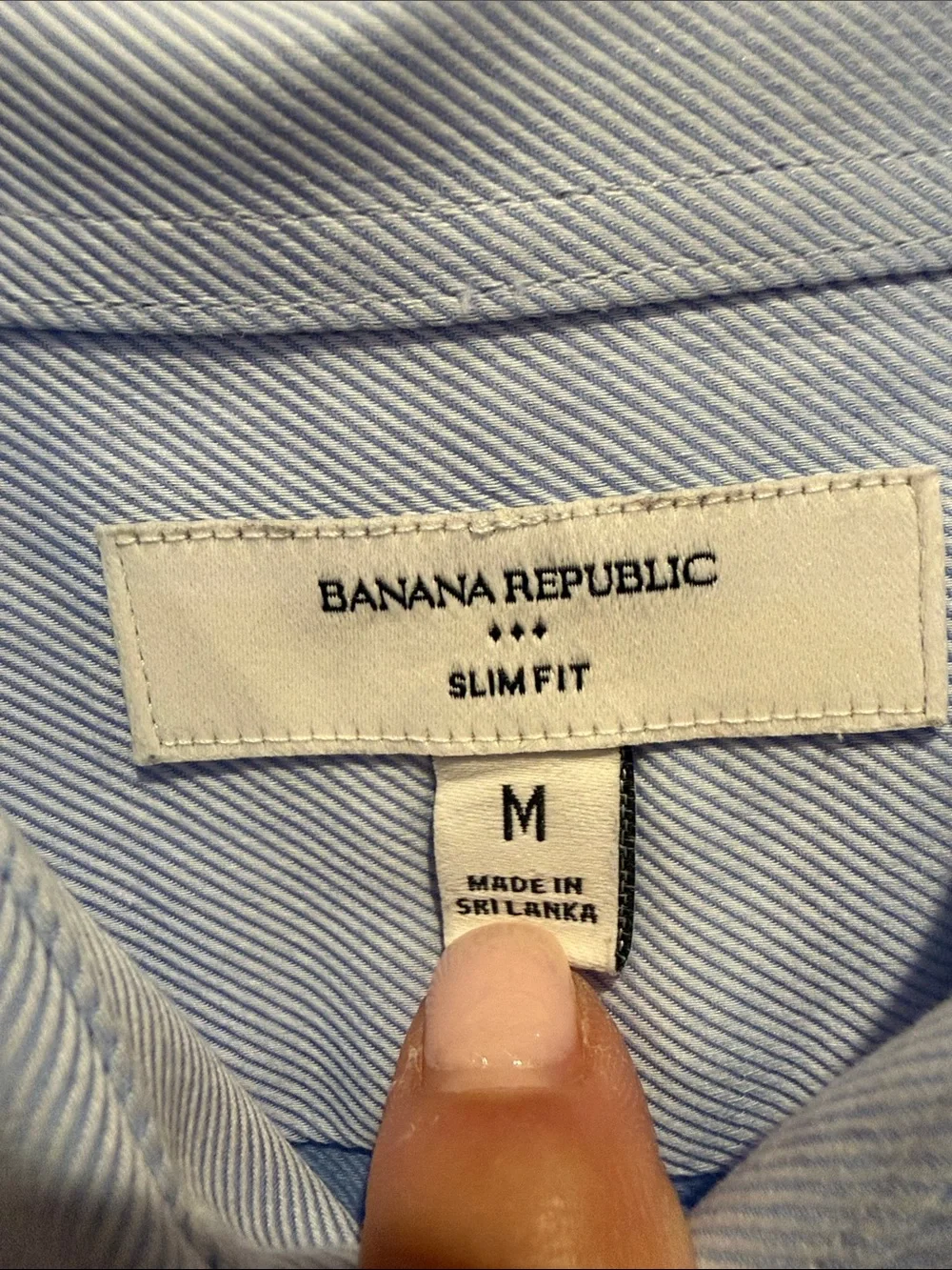 Banana Republic Slim fit Men's Light Blue Dress Shirt - Classic Long Sleeve